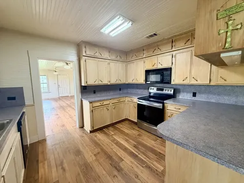 611 Keith Street Kennard TX 75847