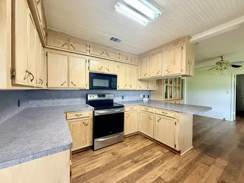 611 Keith Street Kennard TX 75847