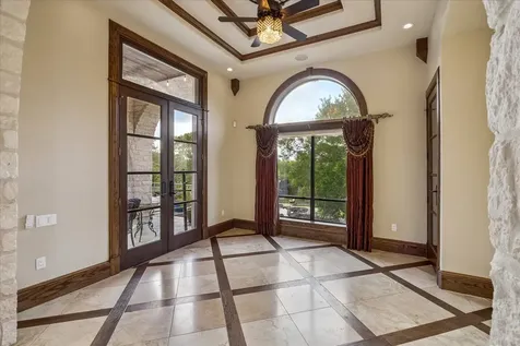 4 Steven Luke Lane Friendswood TX 77546
