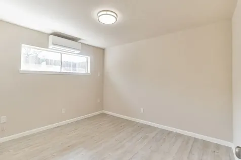 6815 Beachwood Street 1 Houston TX 77021
