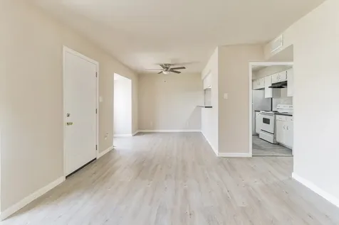 6815 Beachwood Street 1 Houston TX 77021