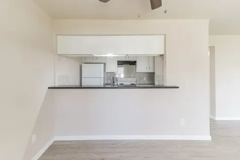 6815 Beachwood Street 1 Houston TX 77021
