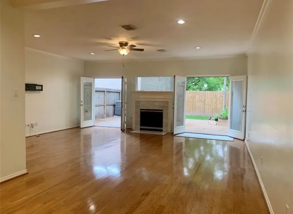 4916 Maxie Street Houston TX 77007