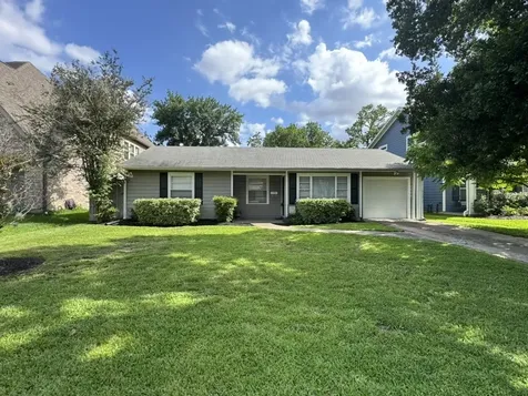1843 Nina Lee Lane Houston TX 77018
