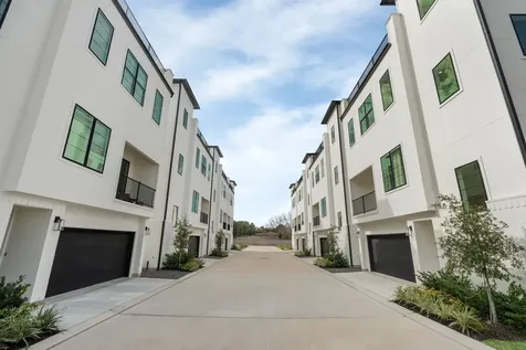 8708 Ojeman Villas Drive Houston TX 77055