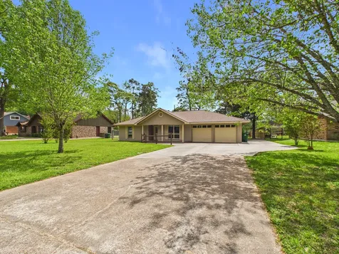 1618 Hamblen Road Kingwood TX 77339