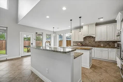 1616 Hewitt Drive Houston TX 77018