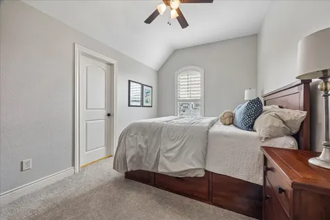 1616 Hewitt Drive Houston TX 77018
