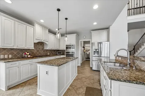 1616 Hewitt Drive Houston TX 77018
