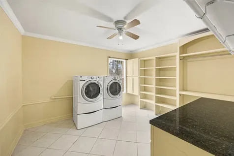 12710 Mcclosky Street Houston TX 77037