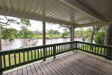 5463 County Road 961 Brazoria TX 77422