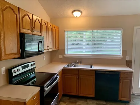 7739 Bunker Wood Lane Houston TX 77086