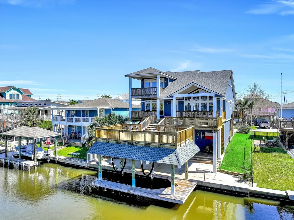 12836 E Madrid Road Galveston TX 77554