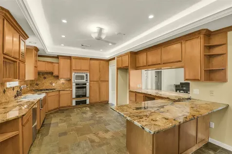 9143 Penn Manor Ct Court Houston TX 77055