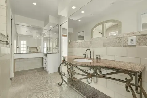 9143 Penn Manor Ct Court Houston TX 77055