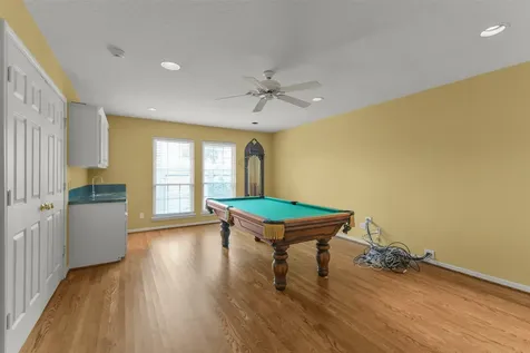 9143 Penn Manor Ct Court Houston TX 77055