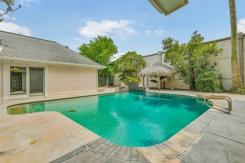 9143 Penn Manor Ct Court Houston TX 77055