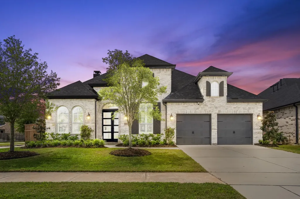 31303 Hastings Creek Lane Fulshear TX 77441