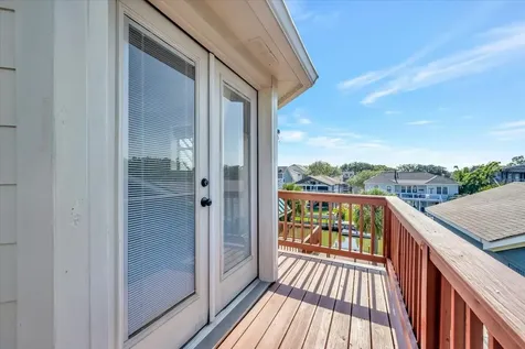 35 Lazy Lane Kemah TX 77565