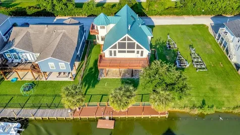 35 Lazy Lane Kemah TX 77565