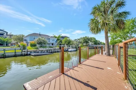 35 Lazy Lane Kemah TX 77565