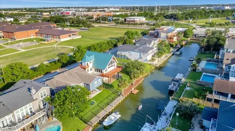 35 Lazy Lane Kemah TX 77565