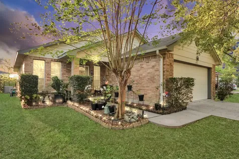 1611 Bob White Street Brookshire TX 77423