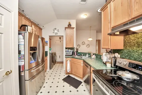 1611 Bob White Street Brookshire TX 77423