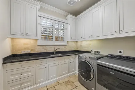 3714 Piping Rock Lane Houston TX 77027