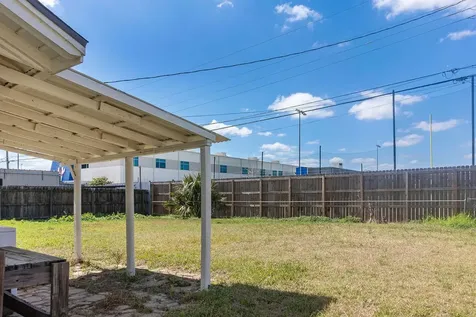 665 Parson Drive Beaumont TX 77706