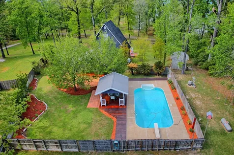 670 Cedar Crest Circle Hemphill TX 75948
