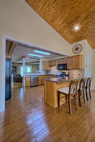 670 Cedar Crest Circle Hemphill TX 75948
