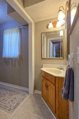 670 Cedar Crest Circle Hemphill TX 75948