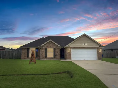 5435 Westchase Loop Lumberton TX 77657