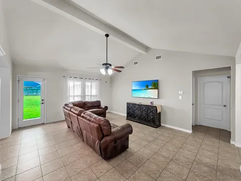 5435 Westchase Loop Lumberton TX 77657
