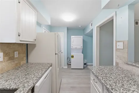 2574 Marilee Lane 39 Houston TX 77057