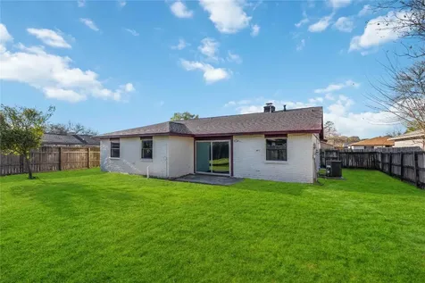 2302 Green Knoll Drive Houston TX 77067