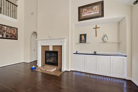 12611 Colonial Glen Court Pearland TX 77584