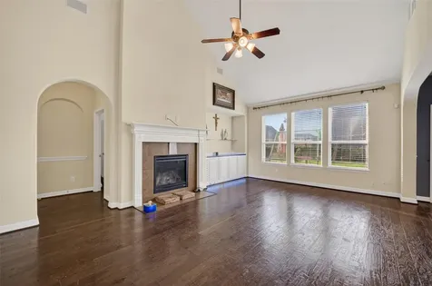 12611 Colonial Glen Court Pearland TX 77584