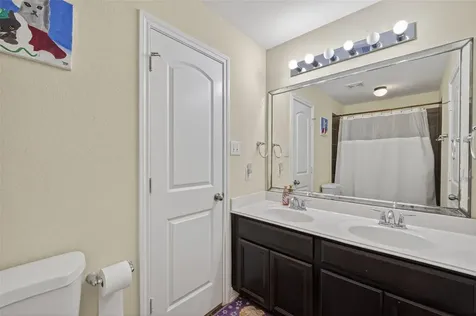 12611 Colonial Glen Court Pearland TX 77584