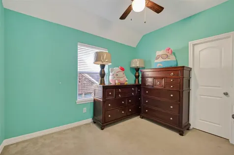 12611 Colonial Glen Court Pearland TX 77584