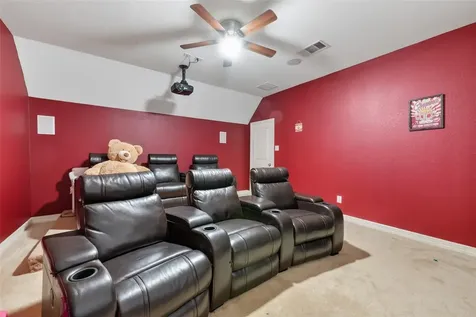 12611 Colonial Glen Court Pearland TX 77584