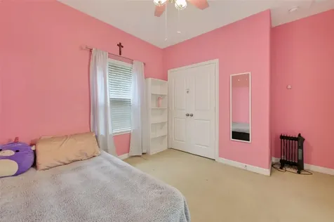 12611 Colonial Glen Court Pearland TX 77584