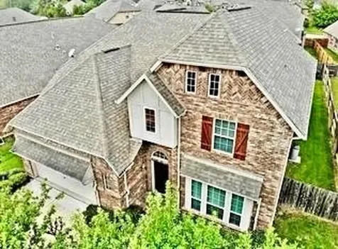 12611 Colonial Glen Court Pearland TX 77584