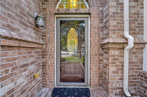 12611 Colonial Glen Court Pearland TX 77584