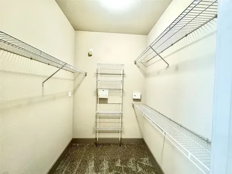 3660 Richmond Avenue 322 Houston TX 77046