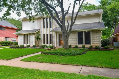 2814 River Birch Drive Sugar Land TX 77479