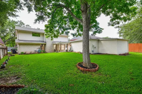 2814 River Birch Drive Sugar Land TX 77479
