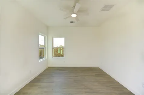 500 Road 5822 Cleveland TX 77327