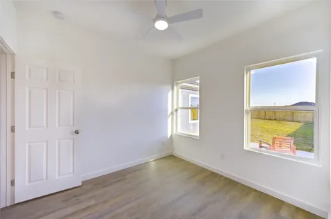 500 Road 5822 Cleveland TX 77327